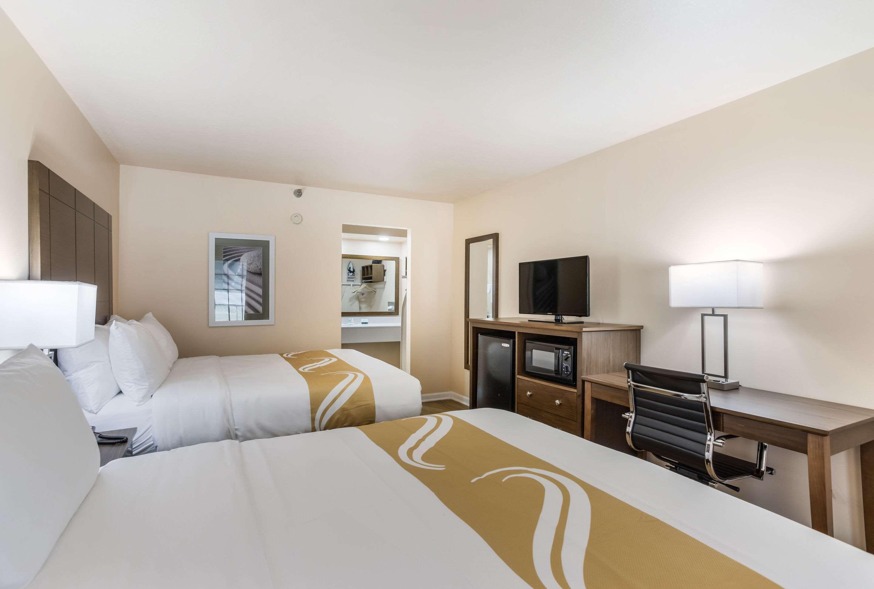 Quality Inn Pulaski Exterior photo