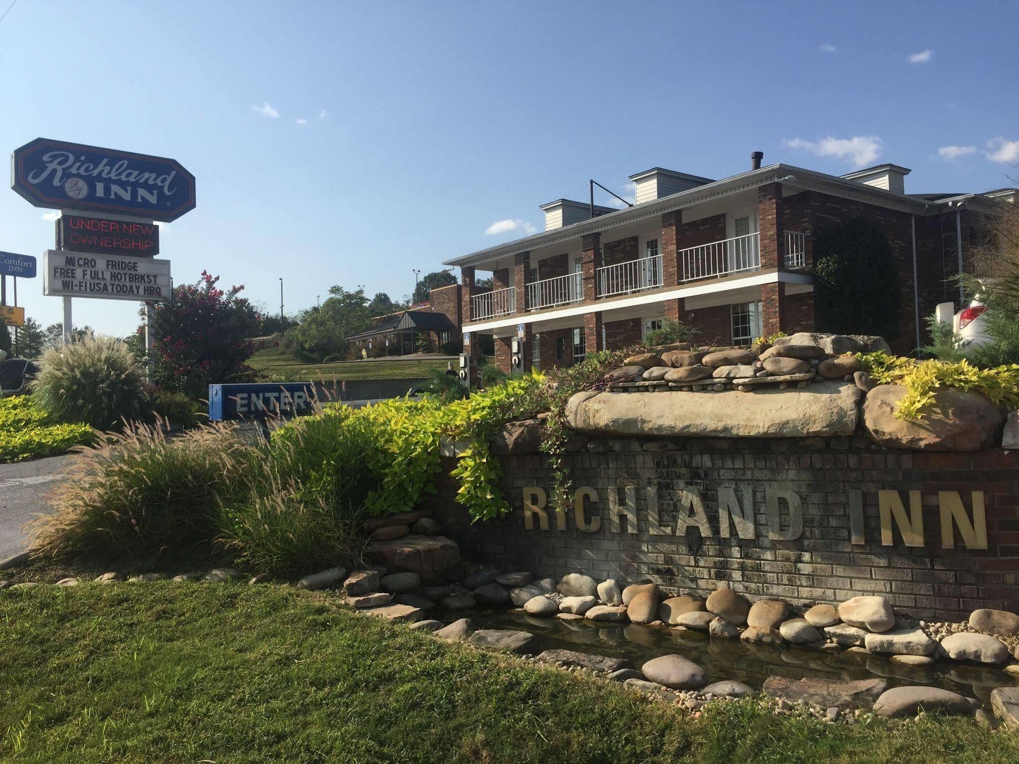 Quality Inn Pulaski Exterior photo